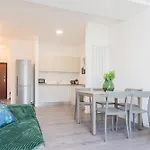 Apartment & Modern By Rent *