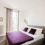 Apartment & Modern By Rent Como