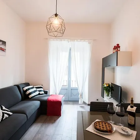& Modern By Rent Apartment Como