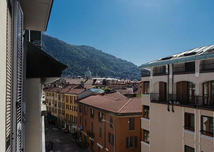 Central & Modern Apartment By Rent All Como Appartamento Côme