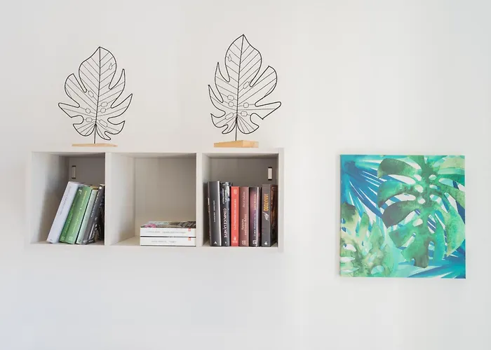 Central Modern Apartment