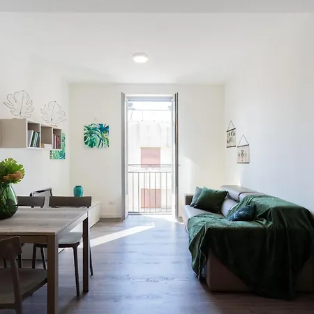 Central Modern Apartment Apartament *