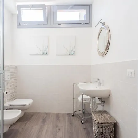 & Modern By Rent Lejlighed